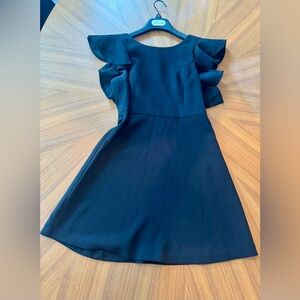 BCBGeneration Black Mini Dress With Ruffle Sleeve Women’s Size 2 RN 80734